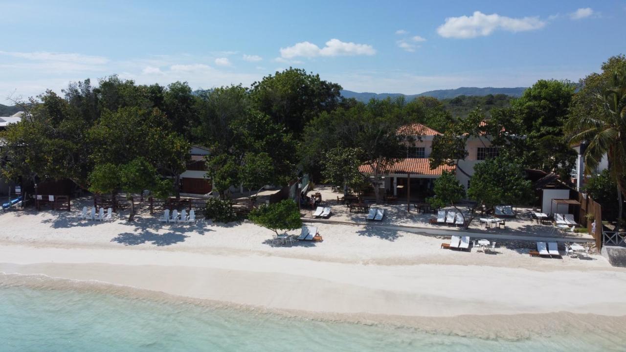Blue Island Punta Rucia Hotel Exterior foto